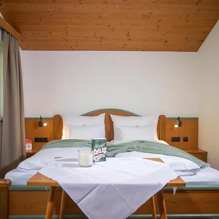 Holiday home Wiesenau, Tux